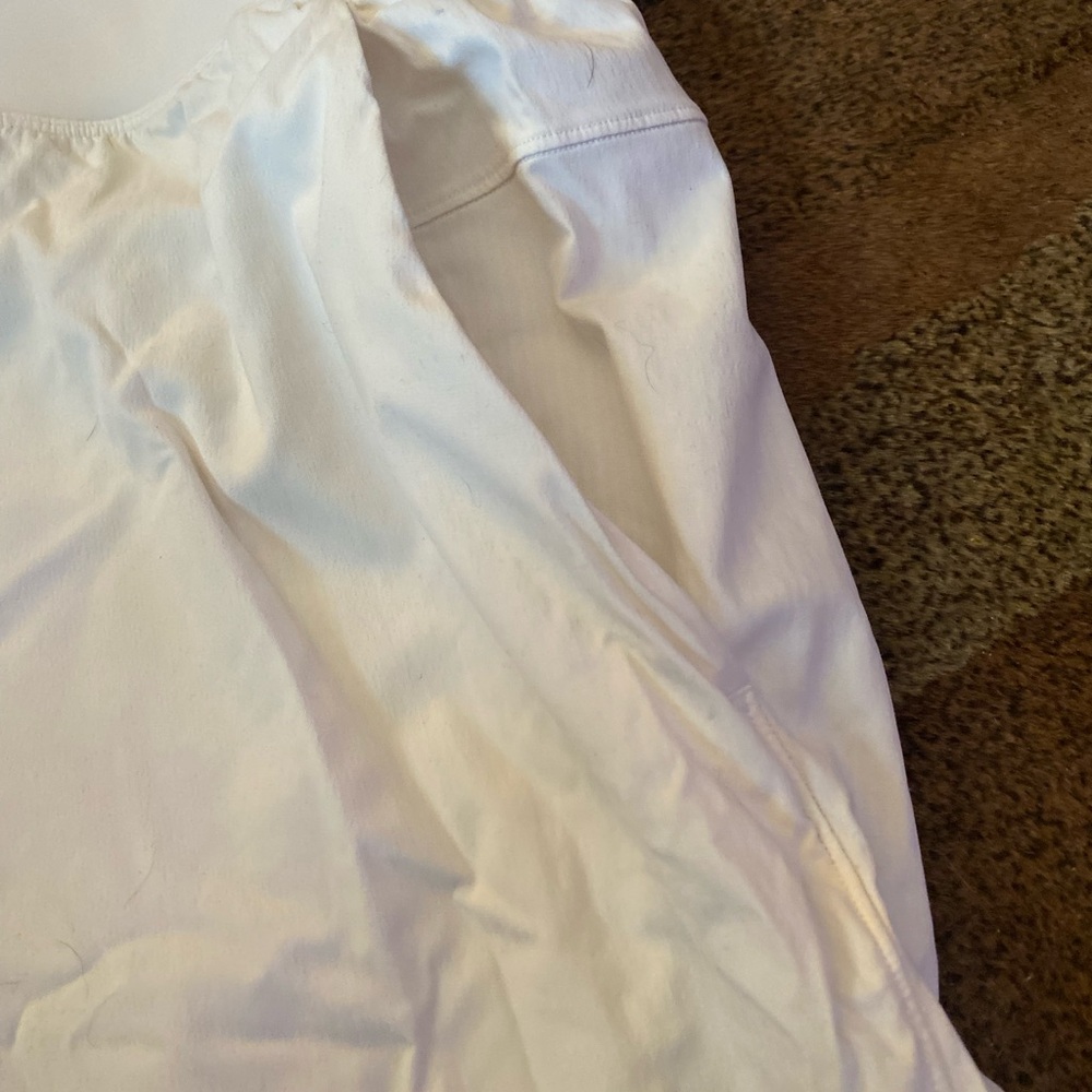 Lululemon Athletica Cream Shorts - Picture 6 of 13